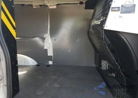 2019 Mercedes-Benz Metris z USA, uszkodzony, nr VIN WD3PG3EA7K3589220